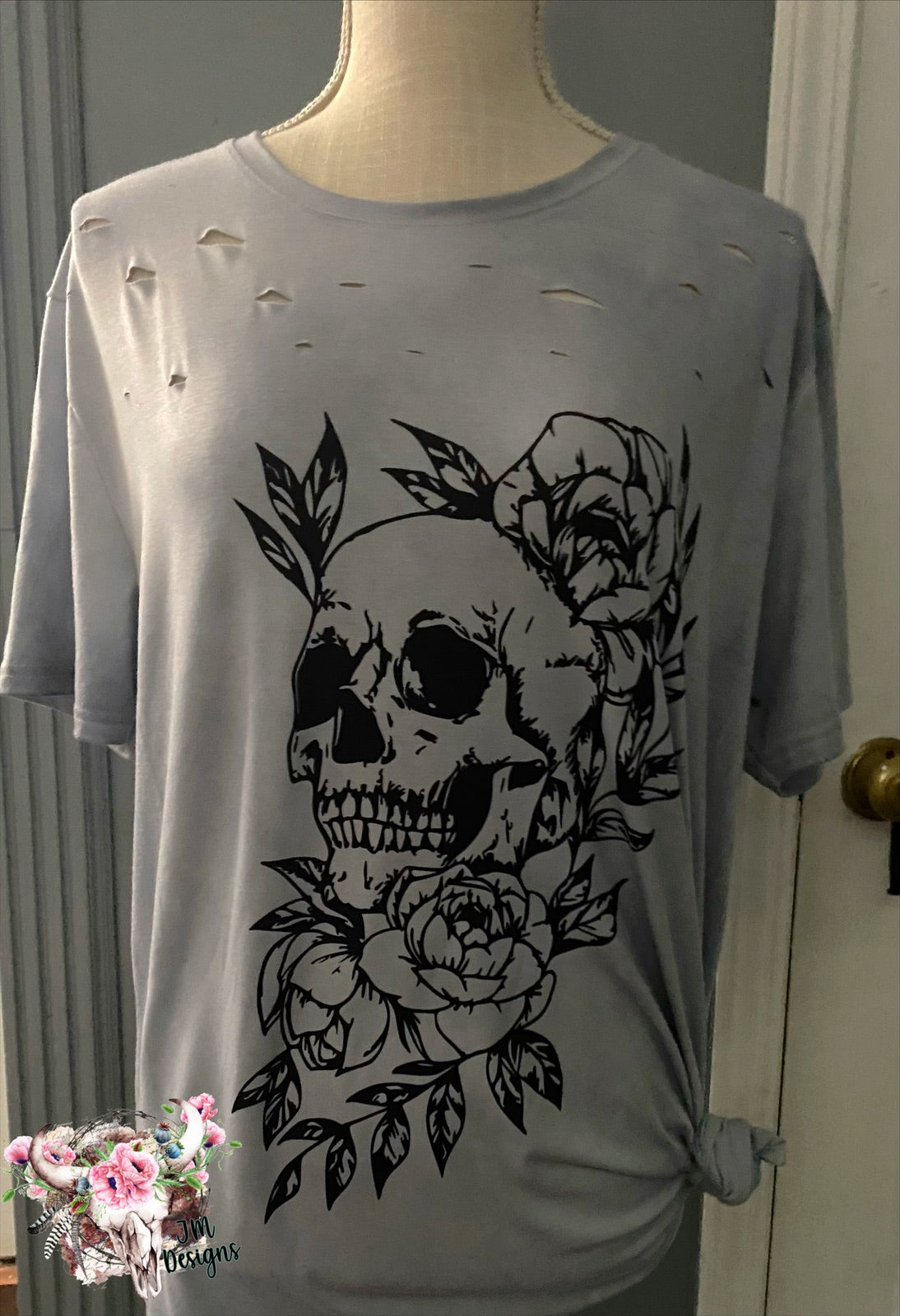 Skull with Roses Distressed Shirt